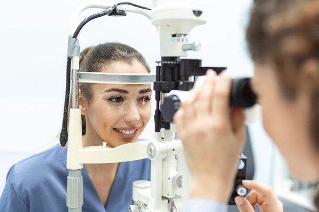 الماء الأبيض وعلاجه الجراحي: دليل شامل